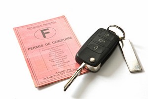 Permis de conduire et certificats d’immatriculation